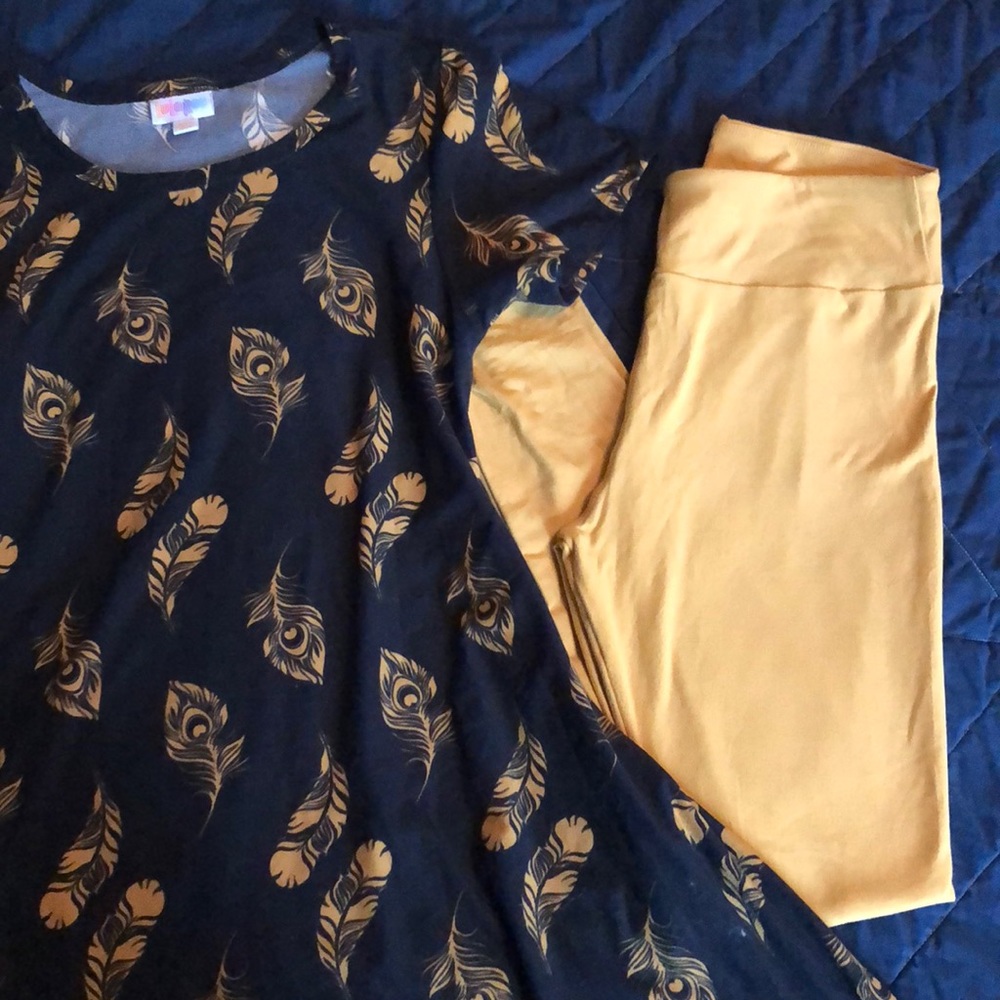Lularoe Carly + Legging Set